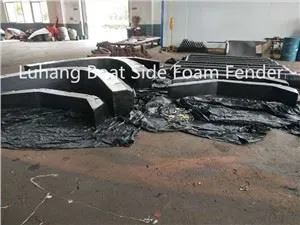 کشتی کی طرف فوم بمپر